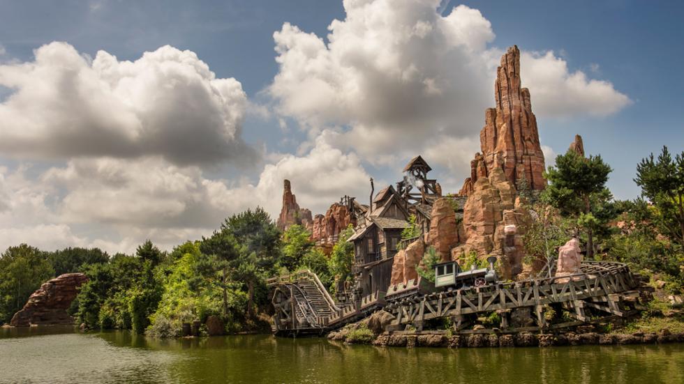 The 10 Best Attractions at Disneyland Paris - Paste Magazine